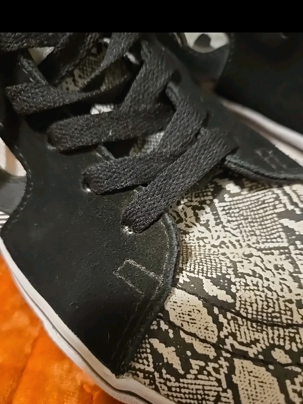 Vans SK-8 High-Top Sneakers in Black & White Snake Print MENS 8,xlnt.cond.cool..
